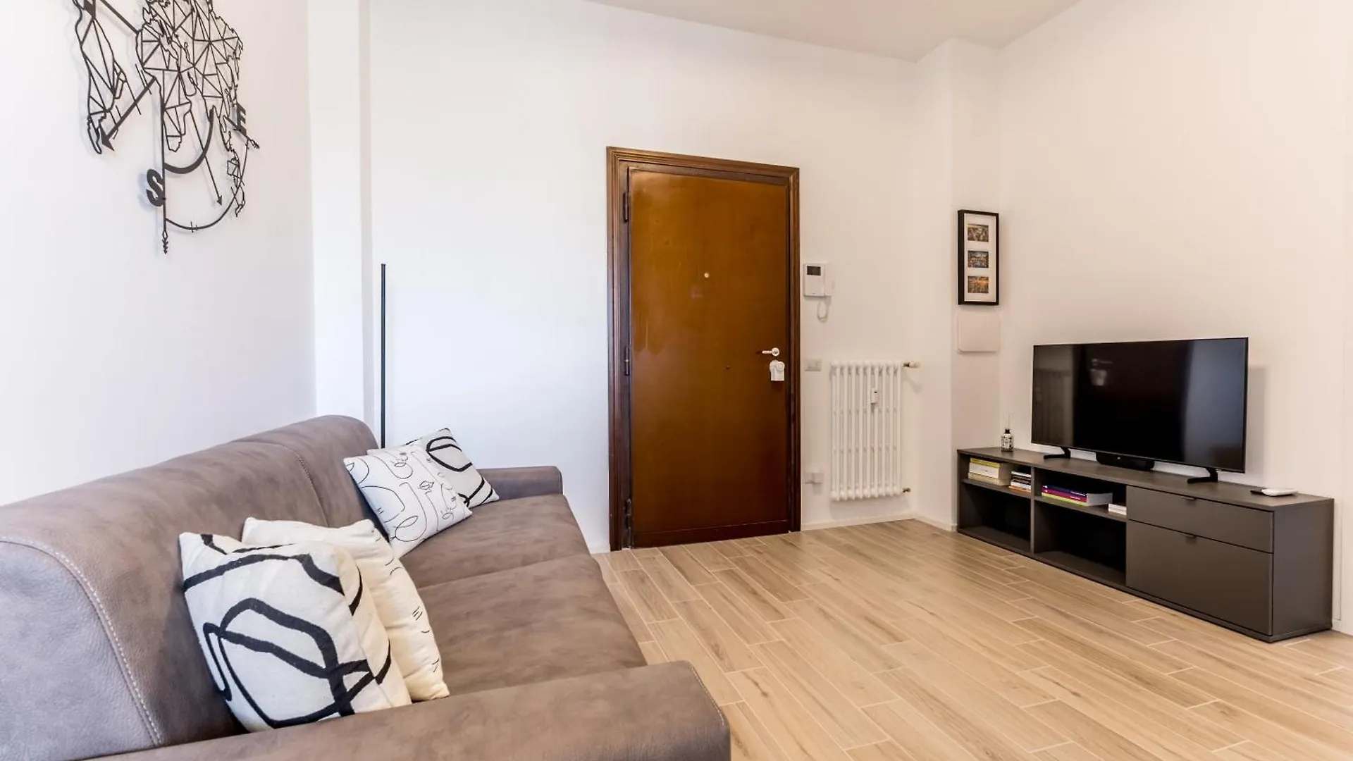 Domus Urbe Piramide Apartment Rome 0*,