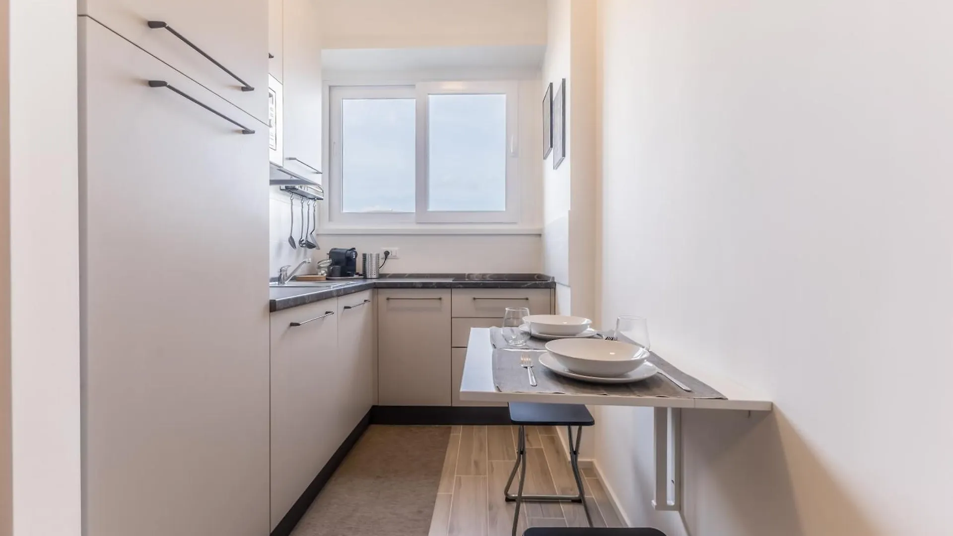 Domus Urbe Piramide Apartment Rome